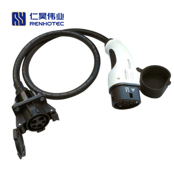 IEC 62196-3 Plug to SAE J1772 Socket 16A 250V EV Fast Charging Adapter with 0.5 Meters Cable