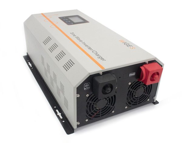 Sinus-Wechselrichter/Ladegerät mit externen roten und schwarzen Durchführungsklemmen für sichere, modulare Hochstrom-Batterieanschlüsse.